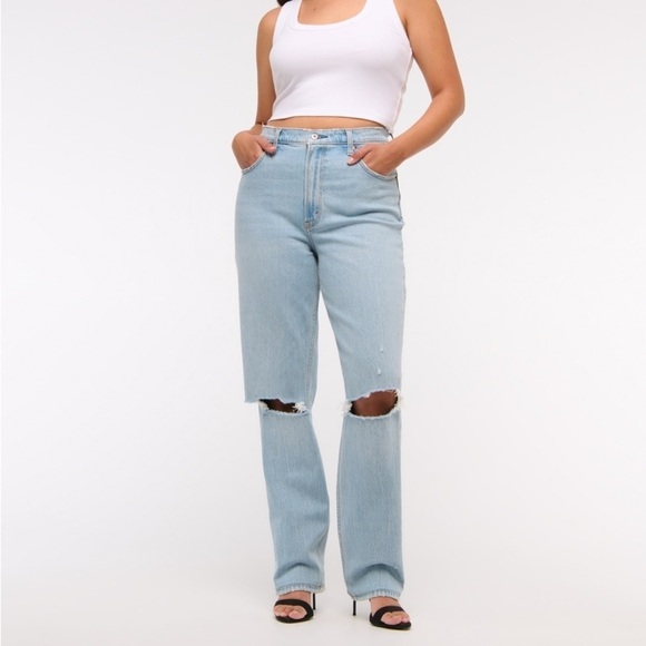 Abercrombie & Fitch Denim - Abercrombie & Fitch '90s Straight Ultra High Rise Jeans